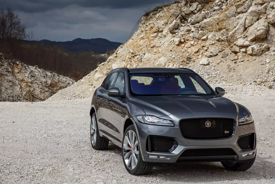 Jaguar F-Pace 