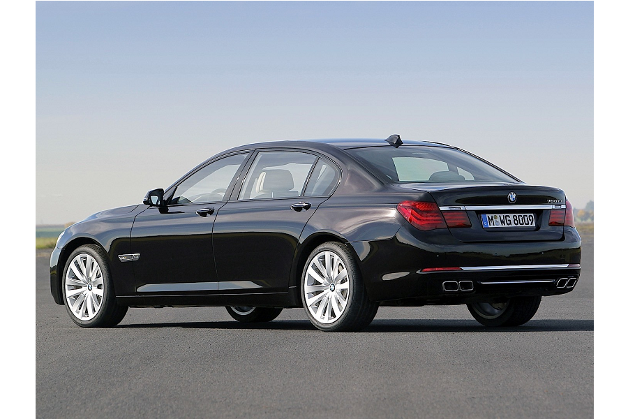 BMW 750i, Li (F01-F02-F03-F04) 08- 