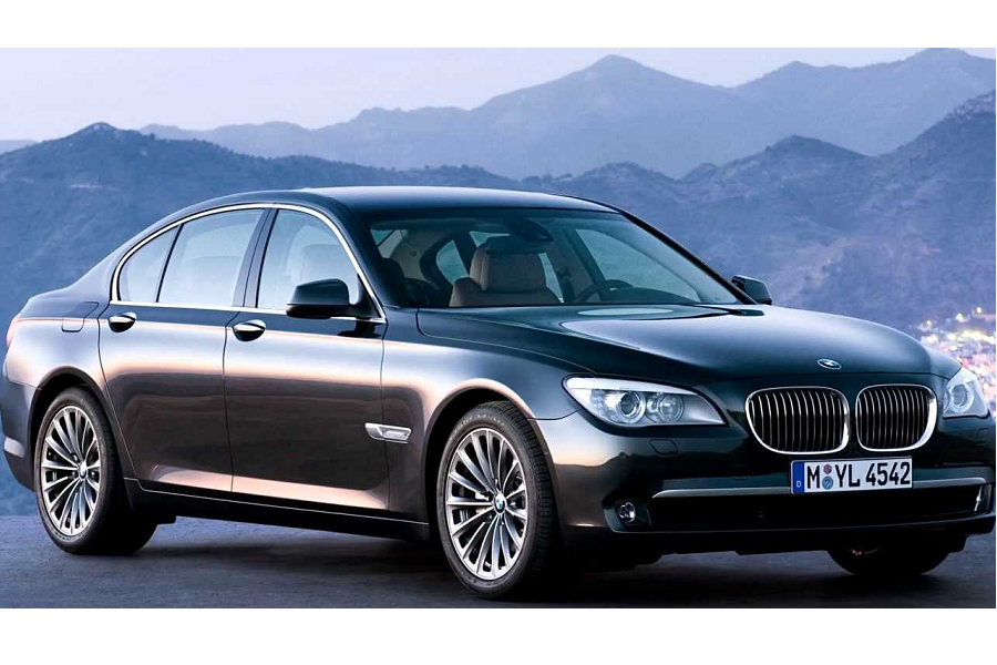 BMW 523i (F10, F11) 09-11 