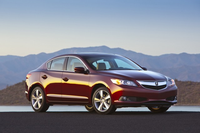 ACURA ILX Saloon 15- 