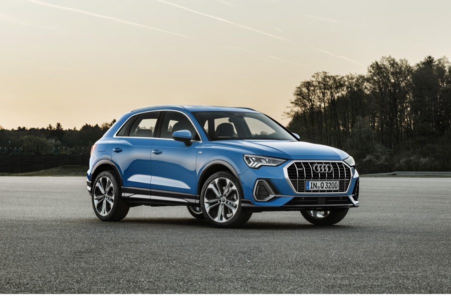 AUDI Q3 (F3B) 2018- 