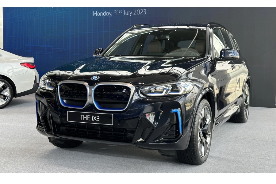 BMW iX3 (G08) 2023- 