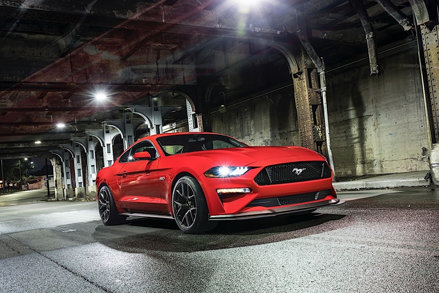 FORD MUSTANG Coupe 2014- 