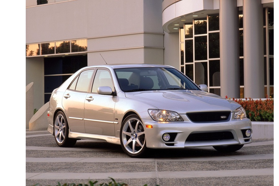 LEXUS IS I (_E1_) 99-05 