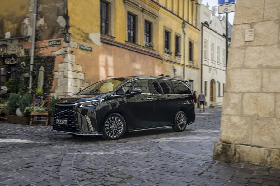 LEXUS LM (_H1_) 2023- 