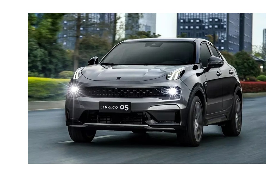LYNK & CO 05 2020- 