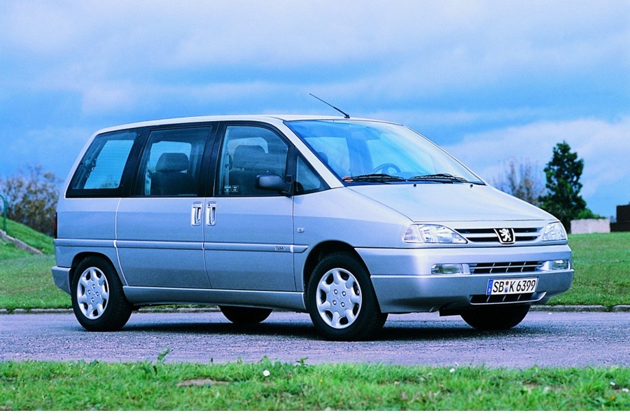 PEUGEOT 806 (221) 94-02 