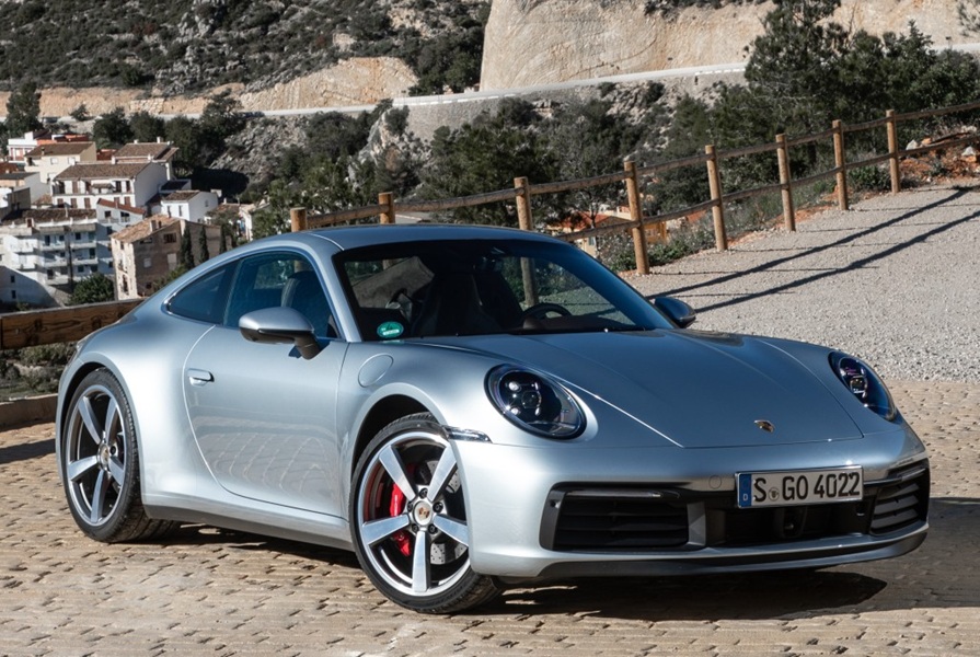 PORSCHE 911 (992) 2018- 