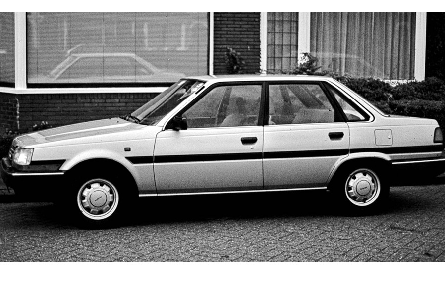 TOYOTA CARINA IV Saloon (_T15_) 83-88 